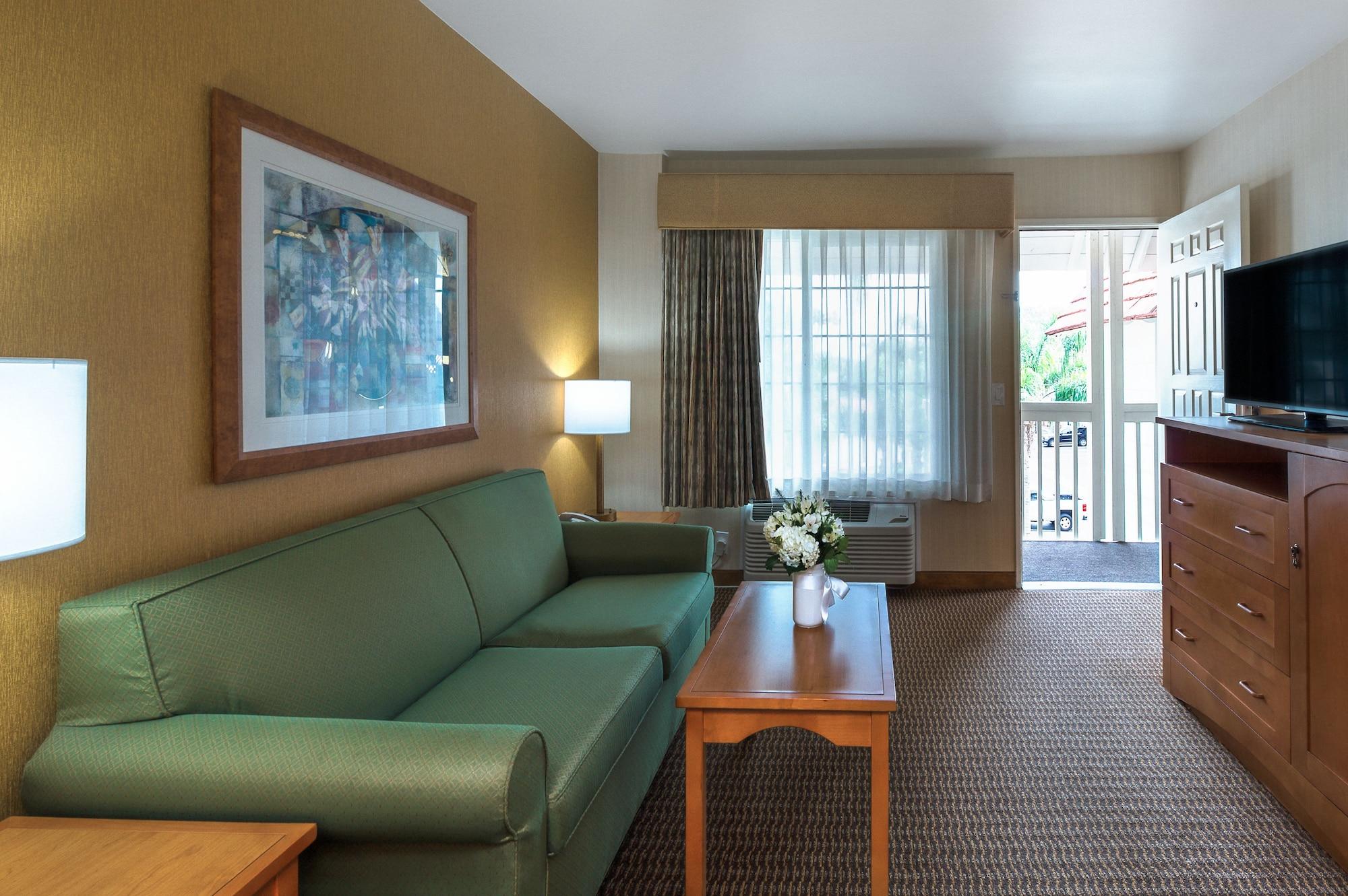 Ramada By Wyndham Costa Mesa/Newport Beach Exterior foto